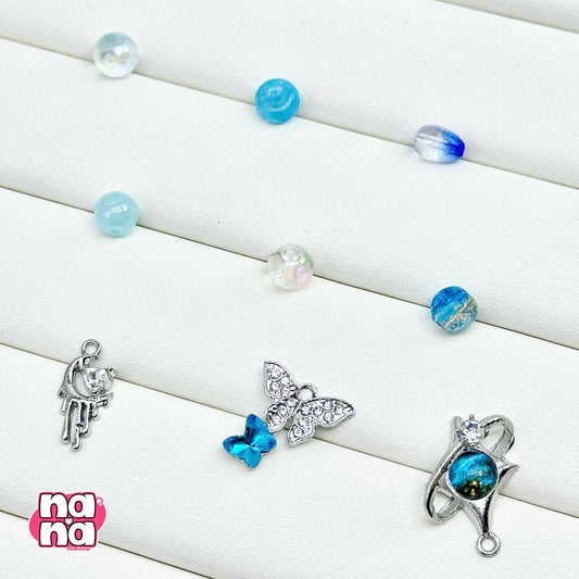 【Y1073】優しい雨ふり 高品質ガラス(10*10)