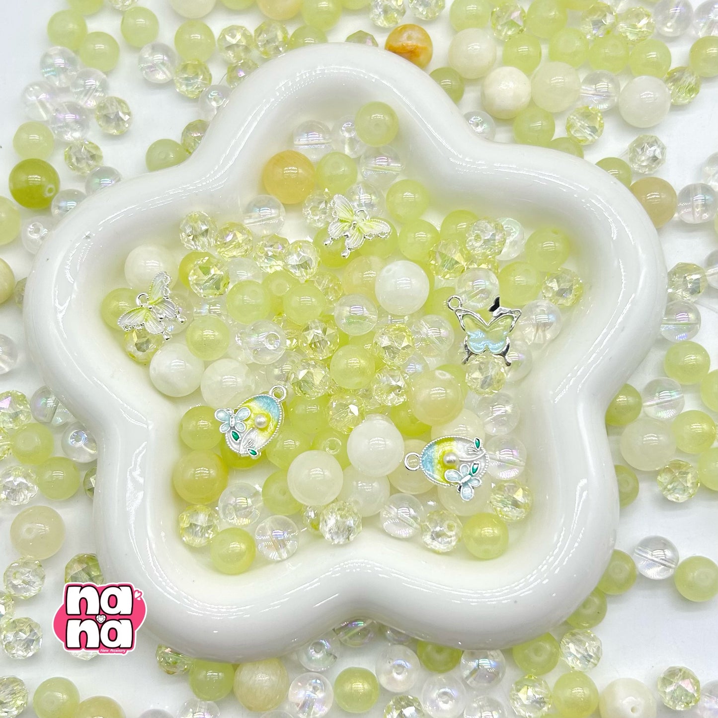 【Y882】めぐり巡る四季 高品質クォーツ&ガラス（10*10）