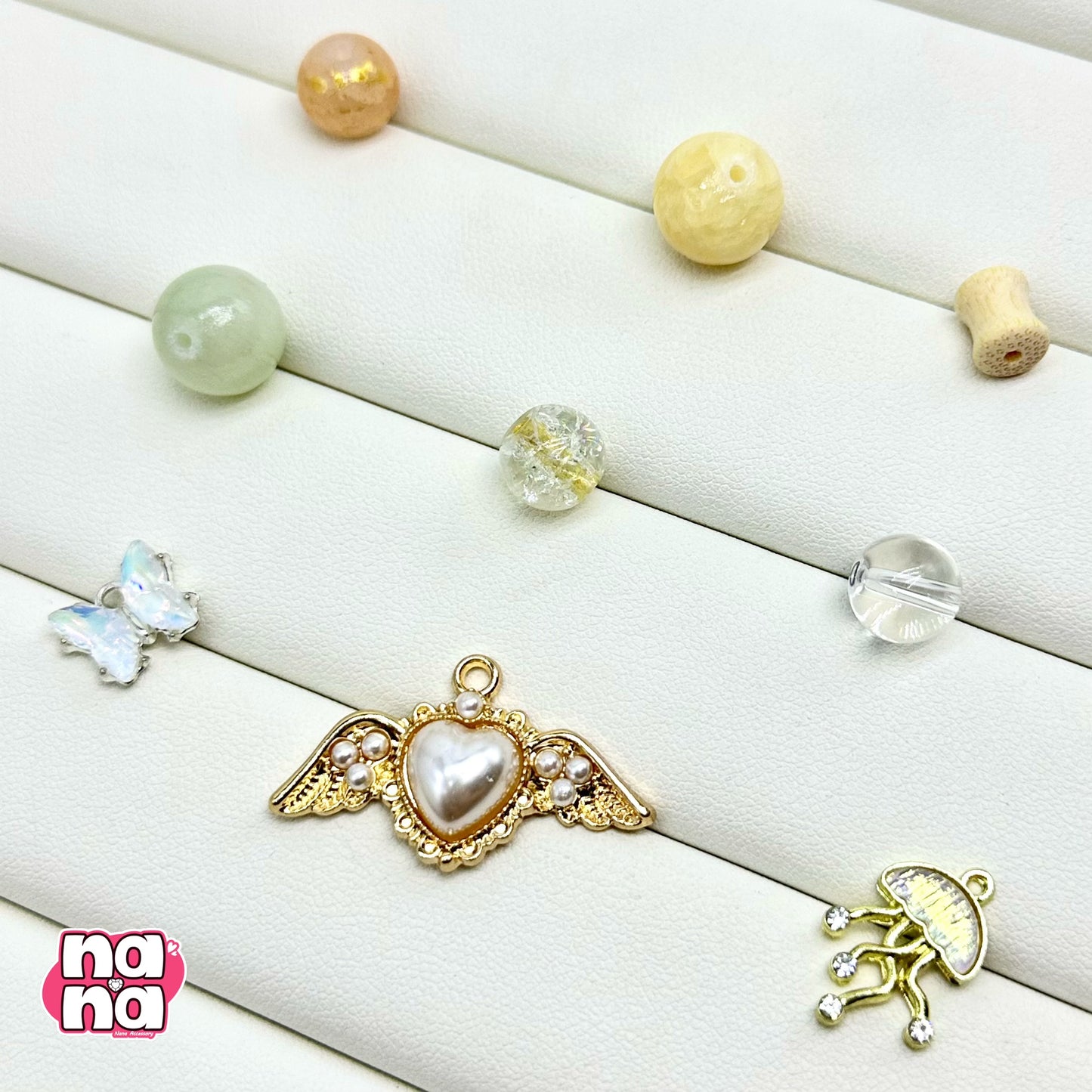 【Y952】雛菊 高品質クォーツ&ガラス（10*10）