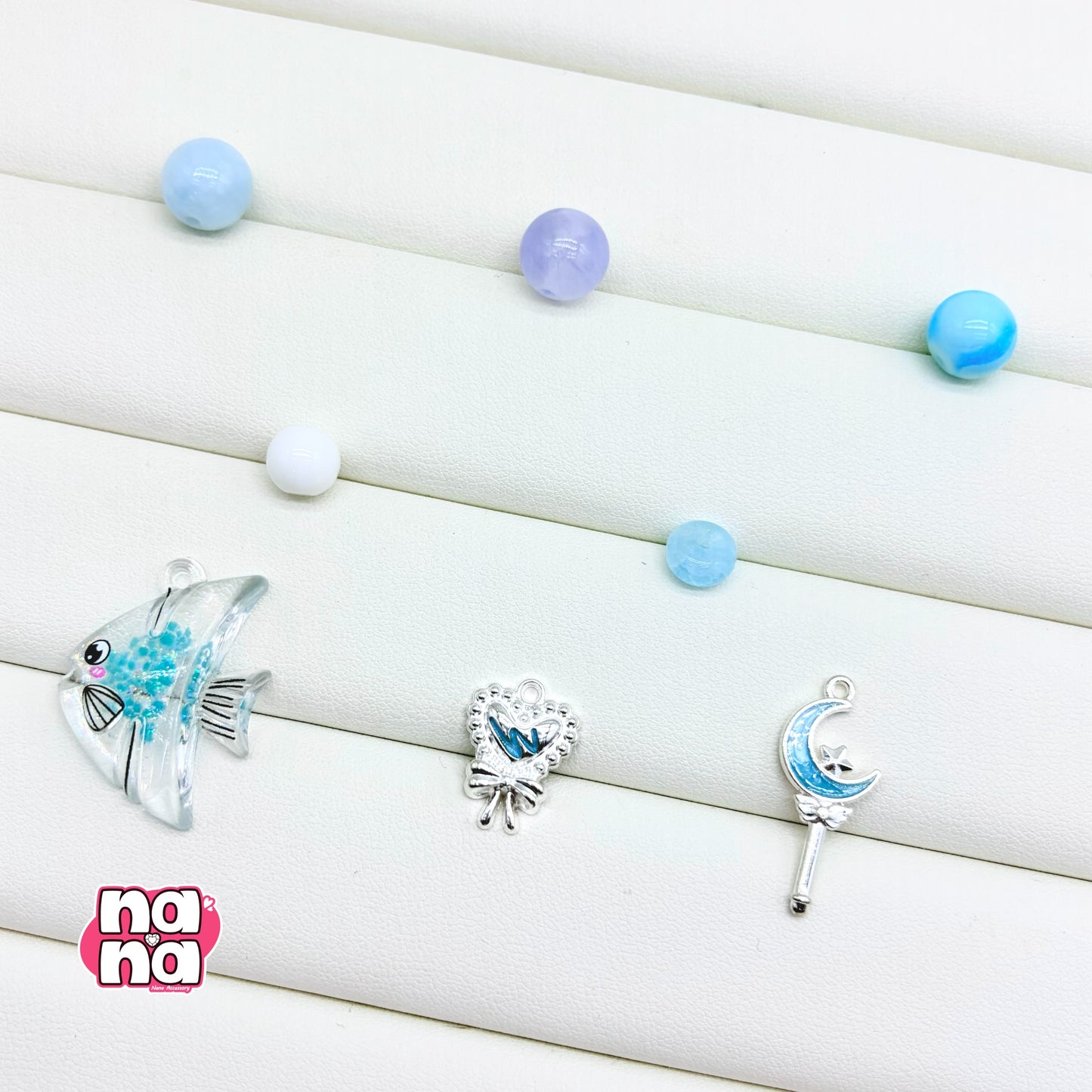 【Y1010】空からの願いごと  高品質クォーツ&ガラス（10*10）