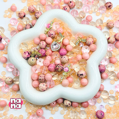 【Y1020】君の笑顔  高品質クォーツ&ガラス（10*10）