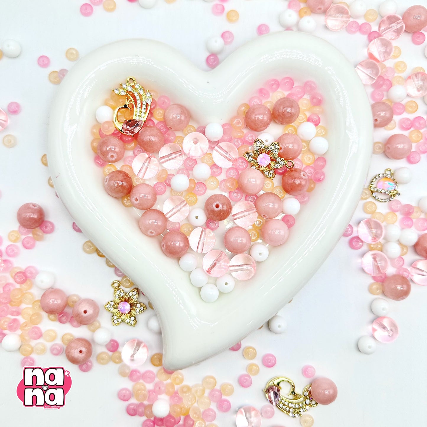 【Y1041】うさぎたちの集会  高品質クォーツ&ガラス（10*10）