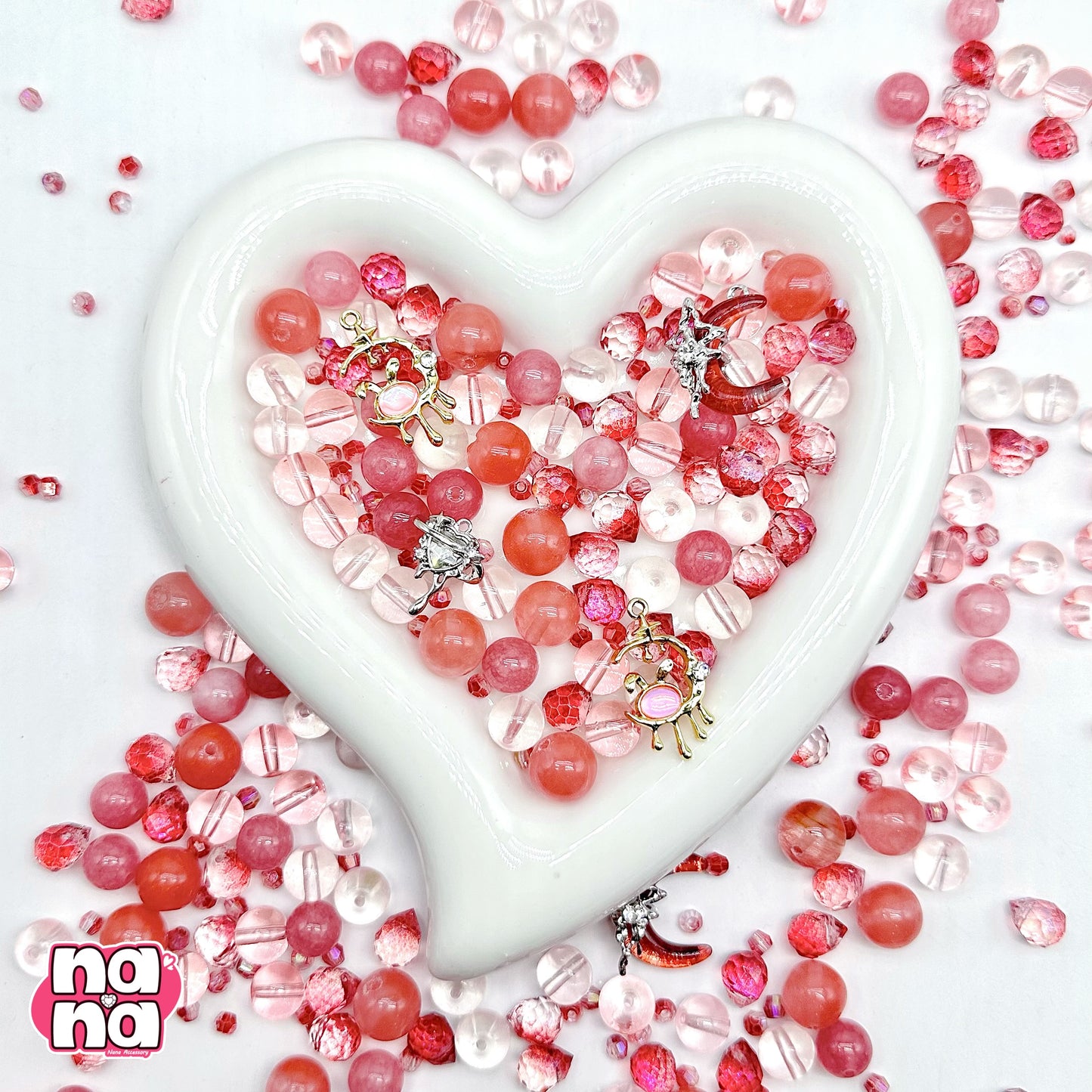 【Y1081】赤いりんご  高品質クォーツ&ガラス（10*10）