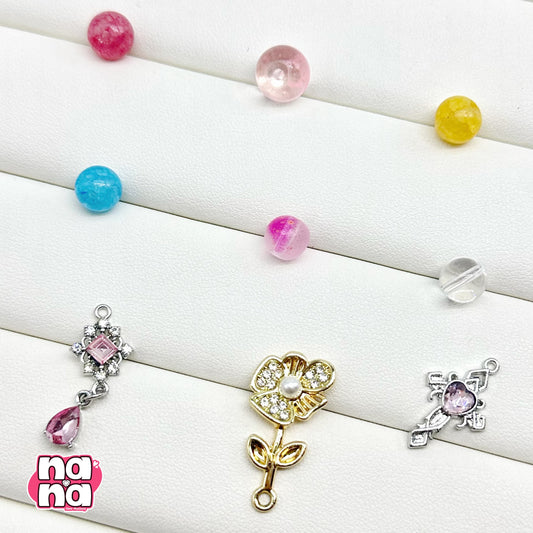 【Y1149】カラフルキャンディー   高品質ガラス（10*10）