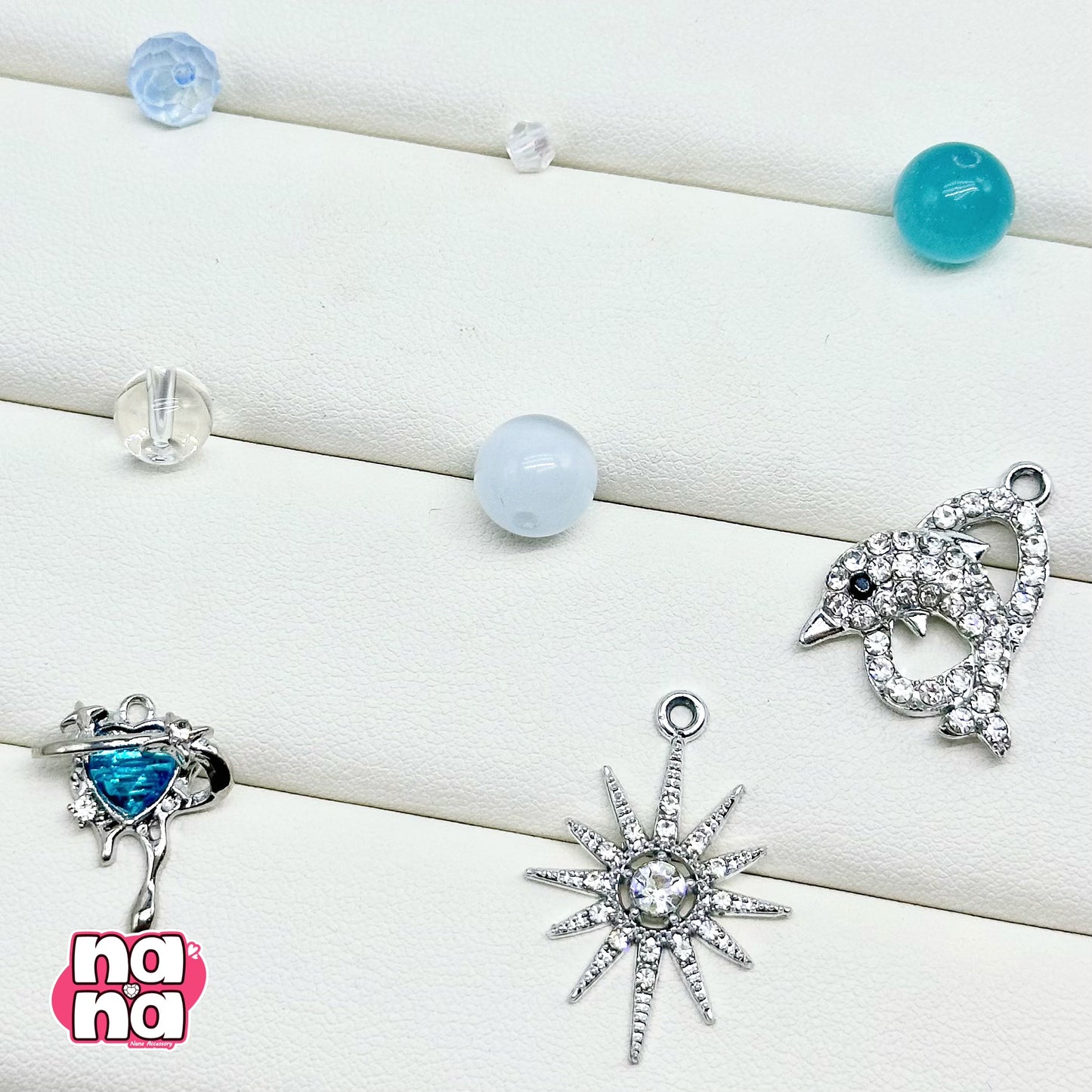 【Y1155】そらのかがみ  高品質キャッツアイ&ガラス（10*10）